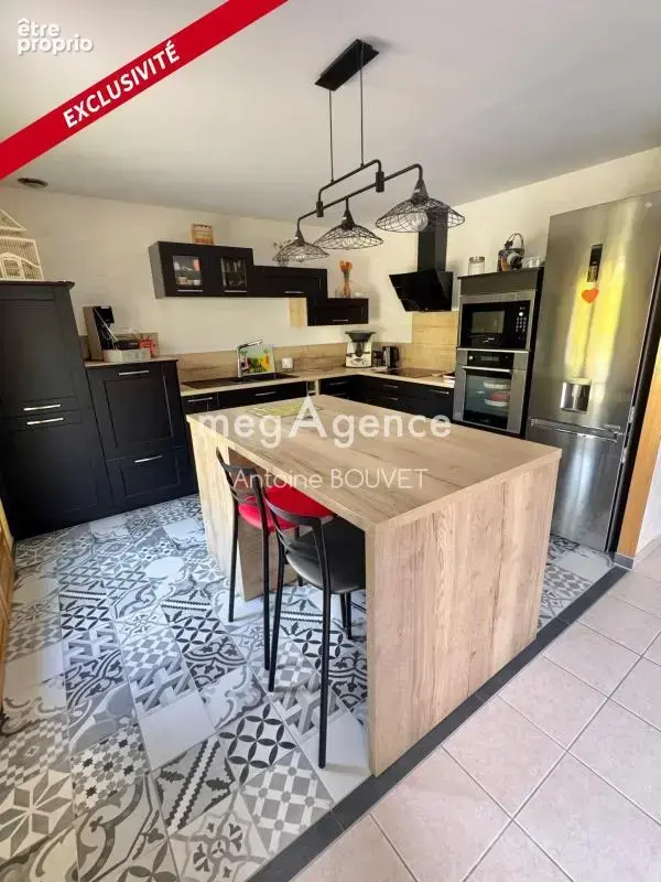 Pavillon individuel, 6 pièces, 141 m2 - photo 6