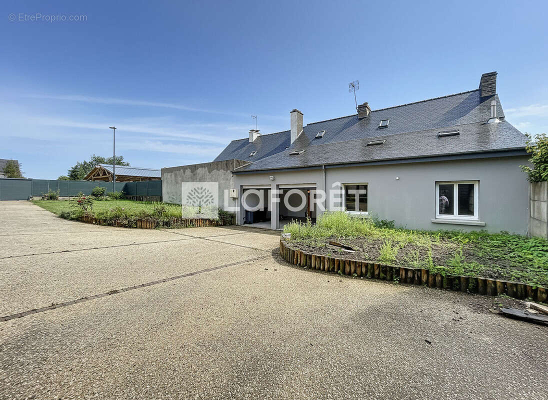 Maison à SAINT-JUST