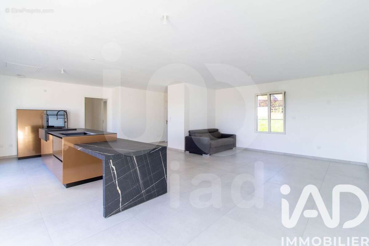 Photo 3 - Maison à RESSONS-SUR-MATZ