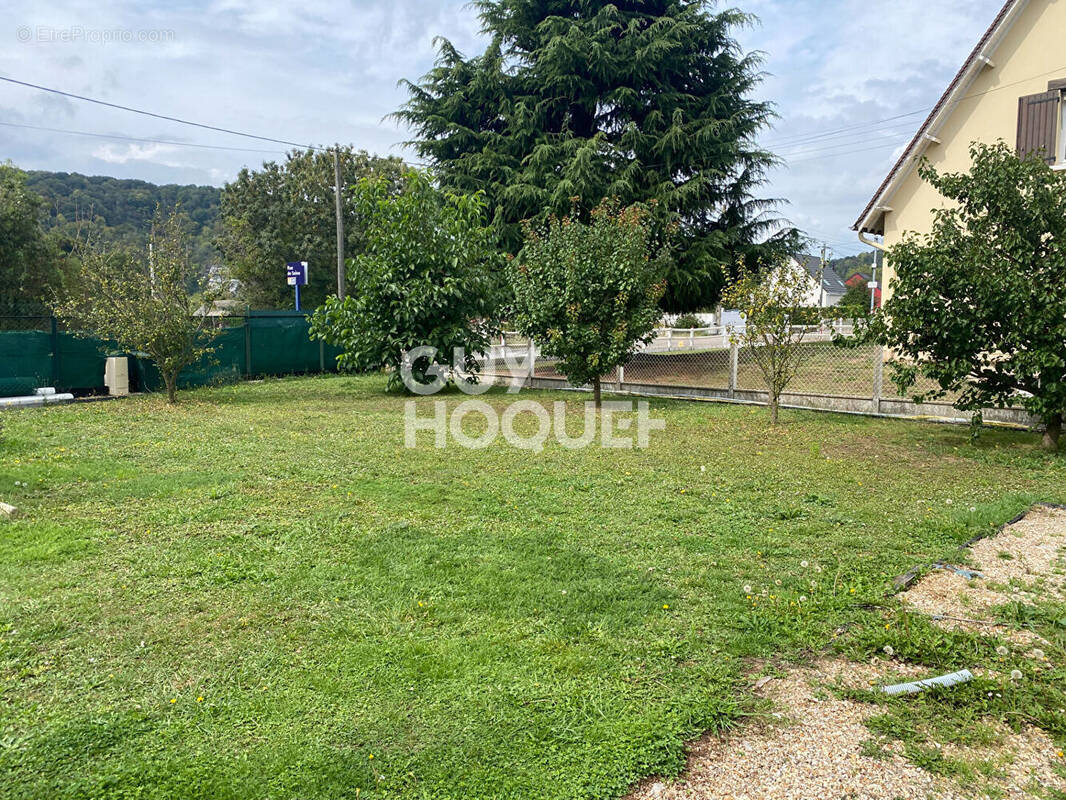 Terrain à SAINT-AUBIN-LES-ELBEUF
