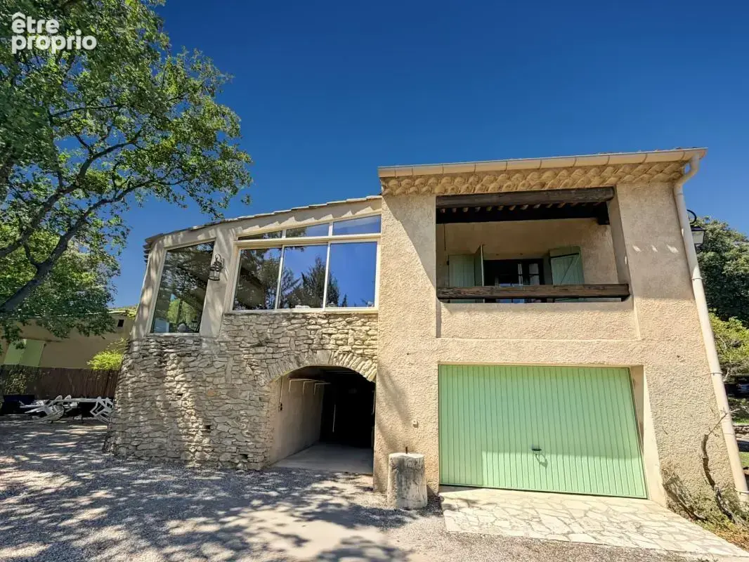 Maison familiale de 210 m² avec piscine, dans un secteur calme ! - photo 2