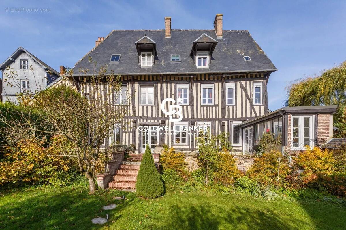 Maison à BERNAY