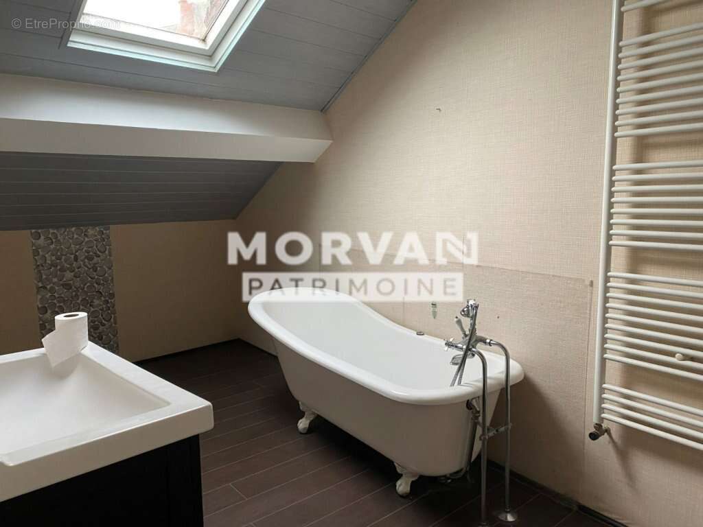 Maison à SAINT-SAULGE