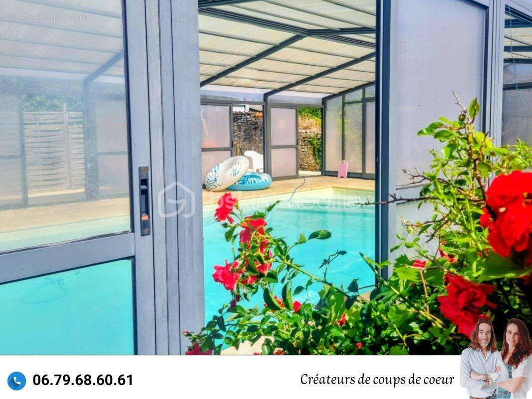 Maison en pierre rénovée avec piscine - photo 1