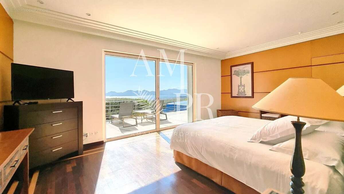 Maison à CANNES