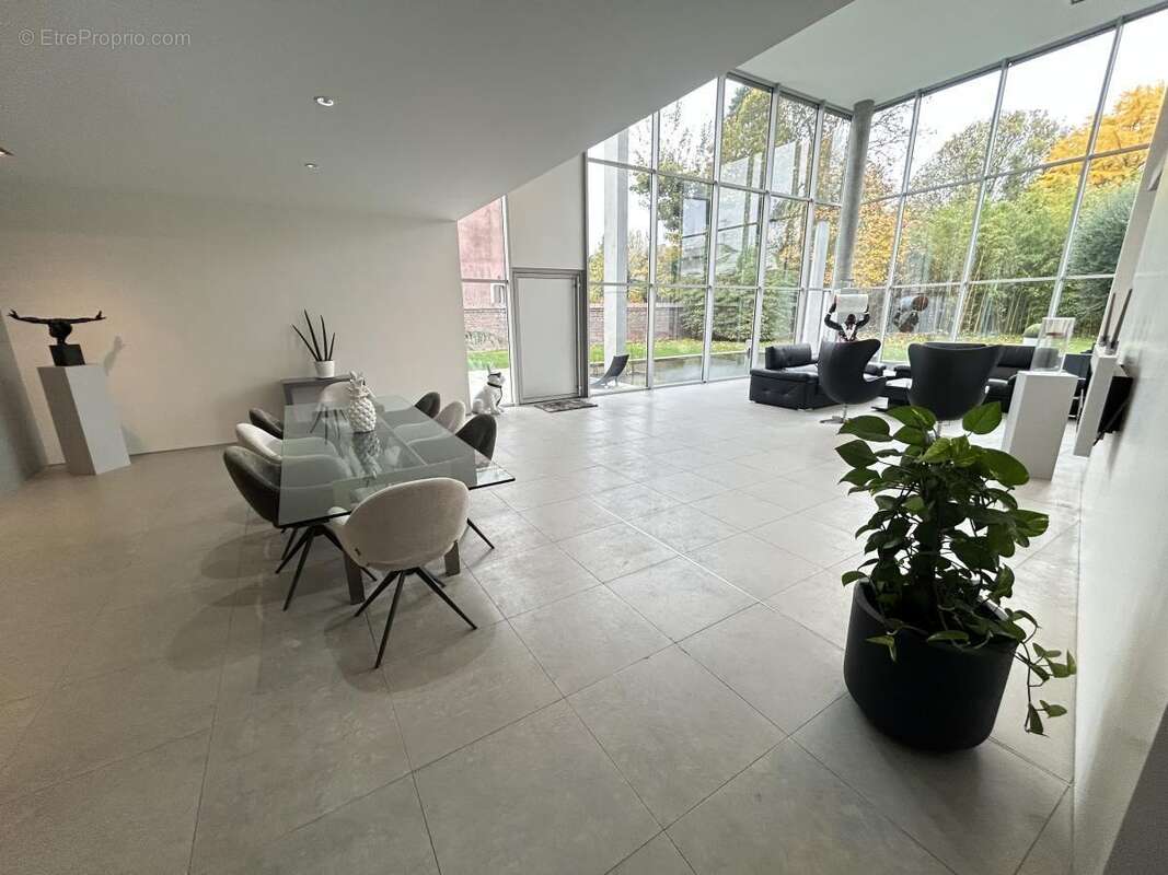 Maison 295 m² à Cambrai  - photo 6