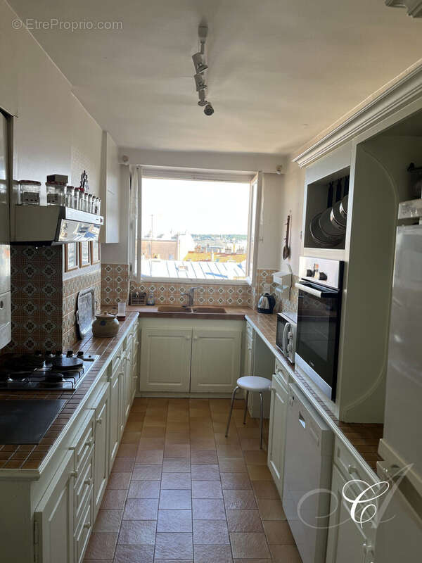 Appartement à VERSAILLES