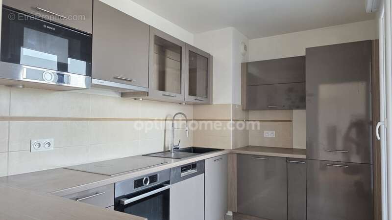 Appartement à MAISONS-ALFORT