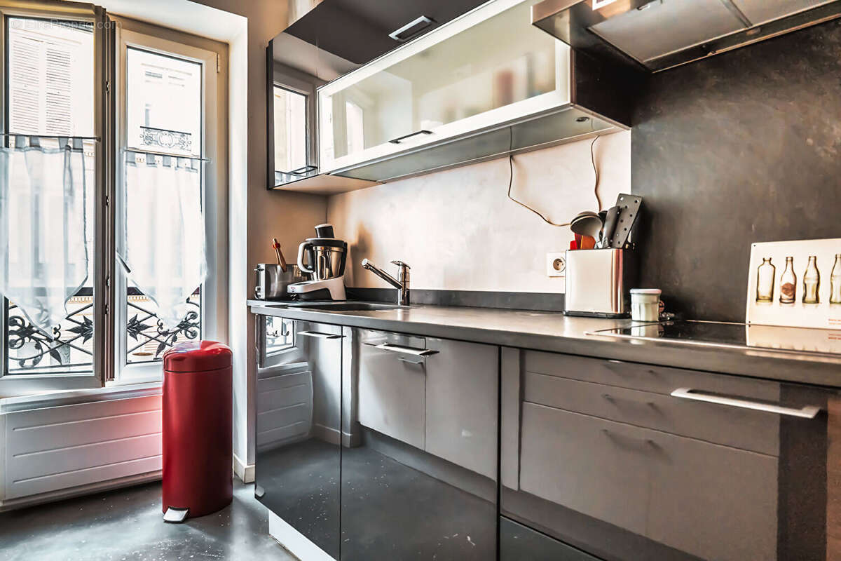 Appartement à PARIS-17E