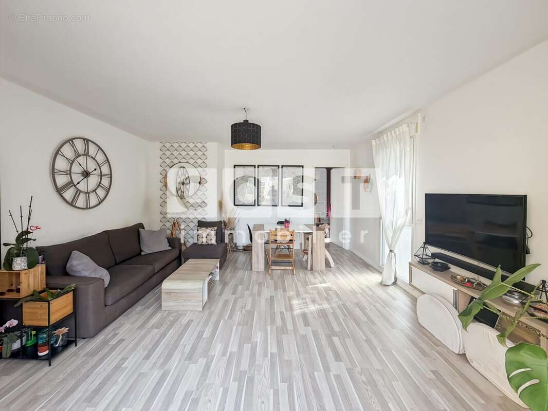Appartement à ASNIERES-SUR-SEINE