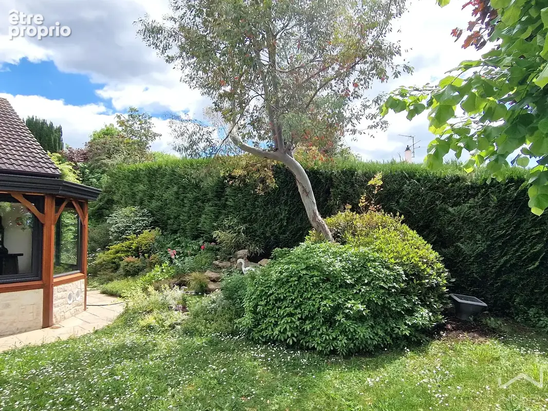 Magnifique Maison de 4 chambres - semi plein pied - très bon état générale - photo 28