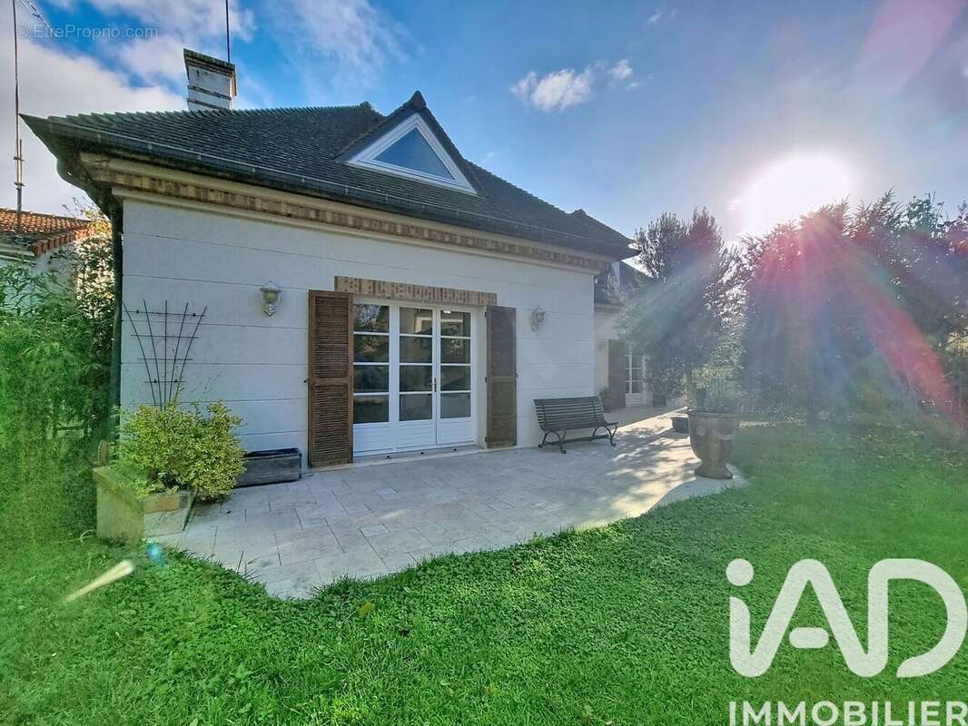 Photo 4 - Maison à THIAIS