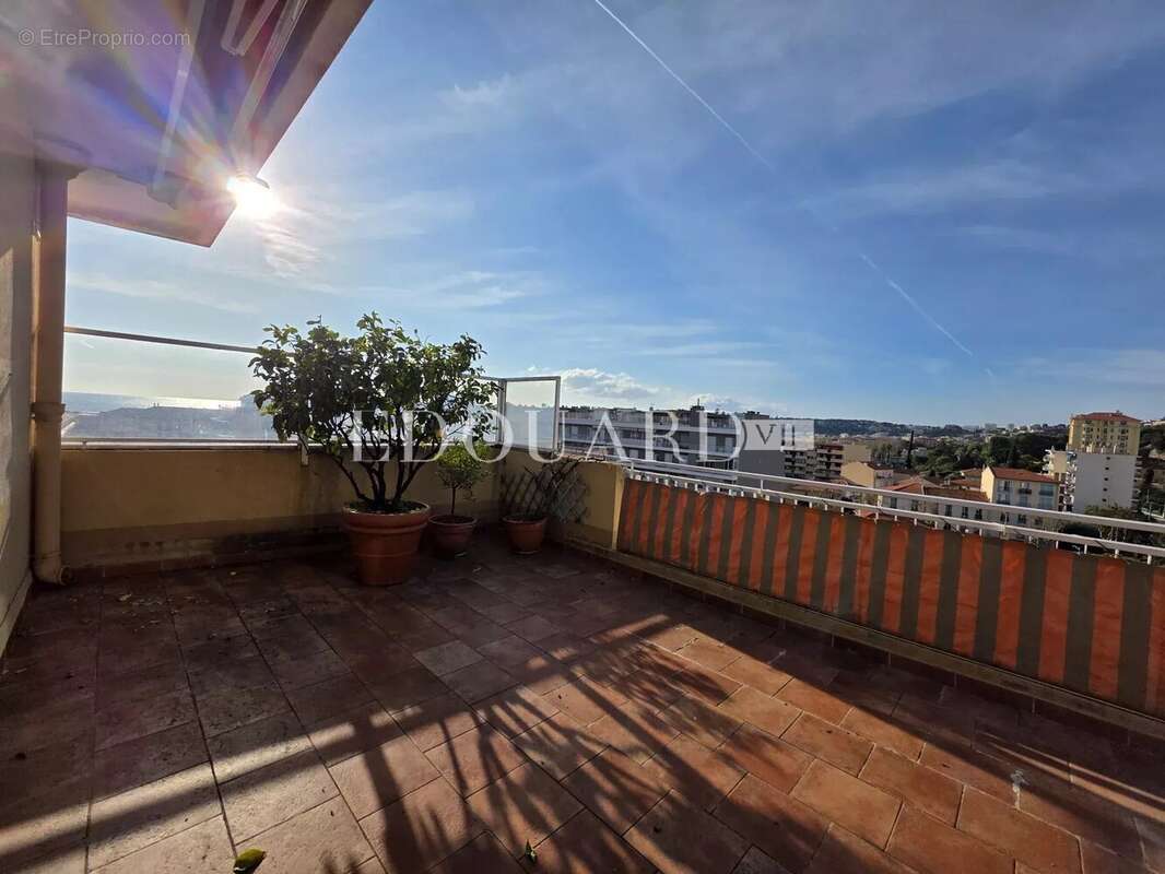 Appartement à MENTON