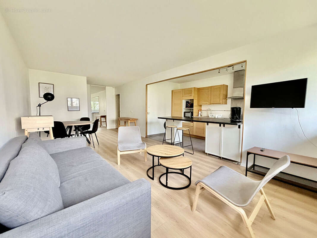Appartement à MONTIGNY-LE-BRETONNEUX