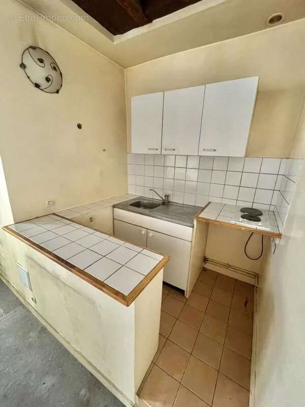 Appartement à PARIS-3E