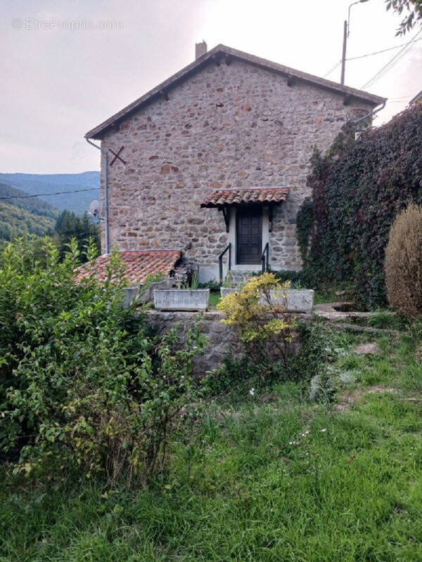 Maison à LE CHAMBON