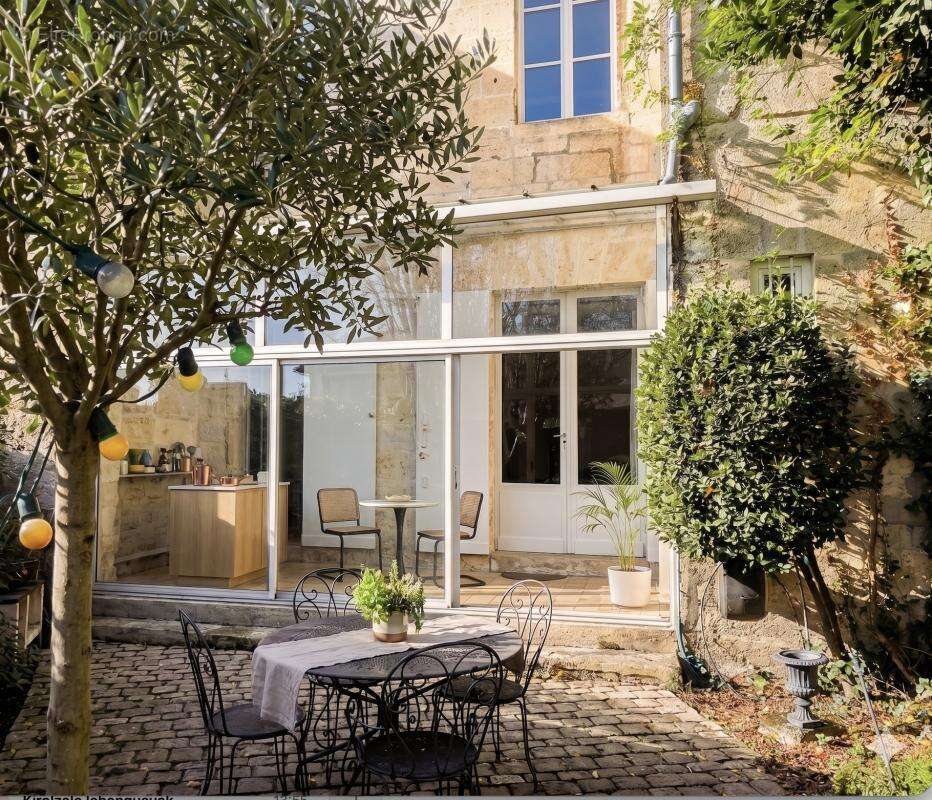 Maison à BORDEAUX