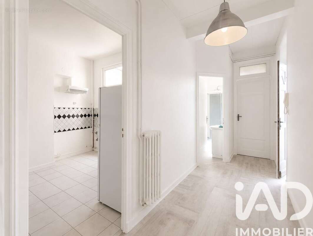 Photo 4 - Appartement à ROMANS-SUR-ISERE