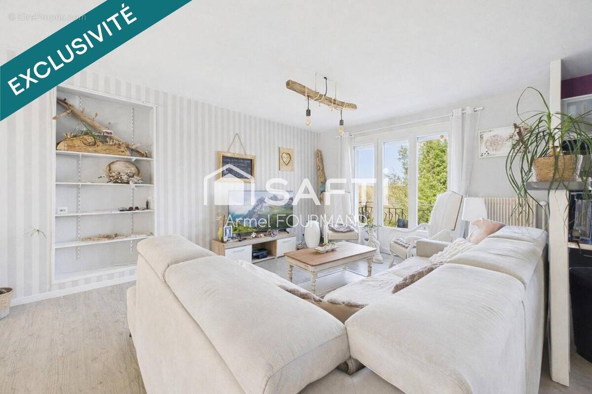 Photo 1 - Maison à SAINT-GELAIS