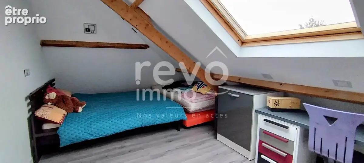 Grande maison familiale avec dépendance sur terrain arboré de 5000 m² - photo 13