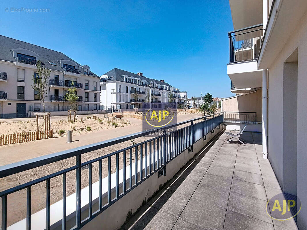 Appartement T3, 63 m² , Terrasse + Garage - photo 6