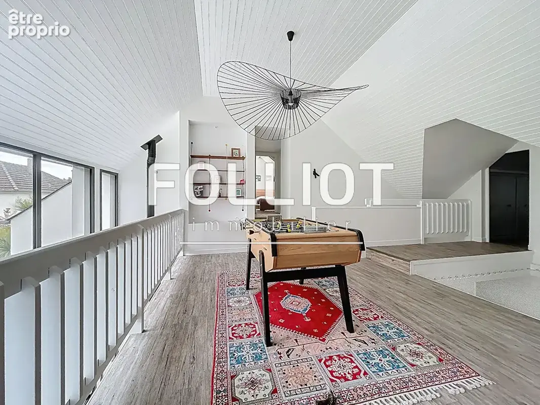 Maison de grand standing à vendre à Bréville-sur-Mer - 7 pièces, 224 m² avec Piscine - photo 12