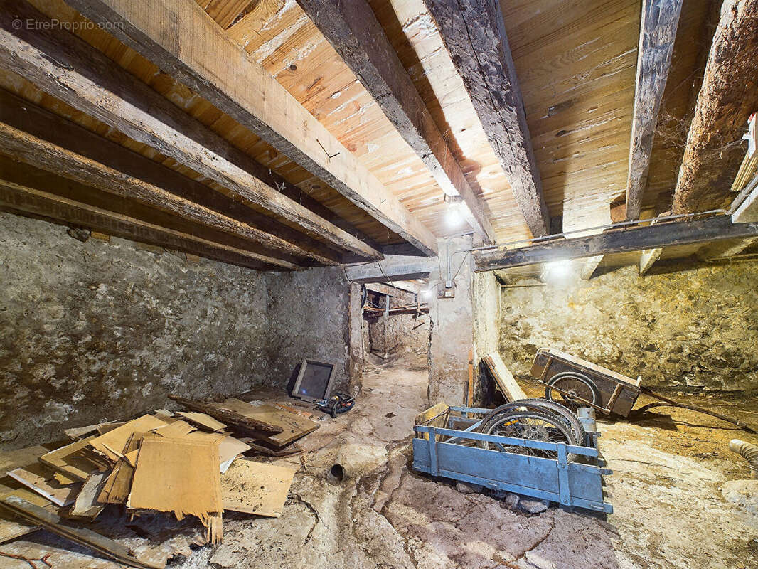 Maison à TOURNON-SUR-RHONE