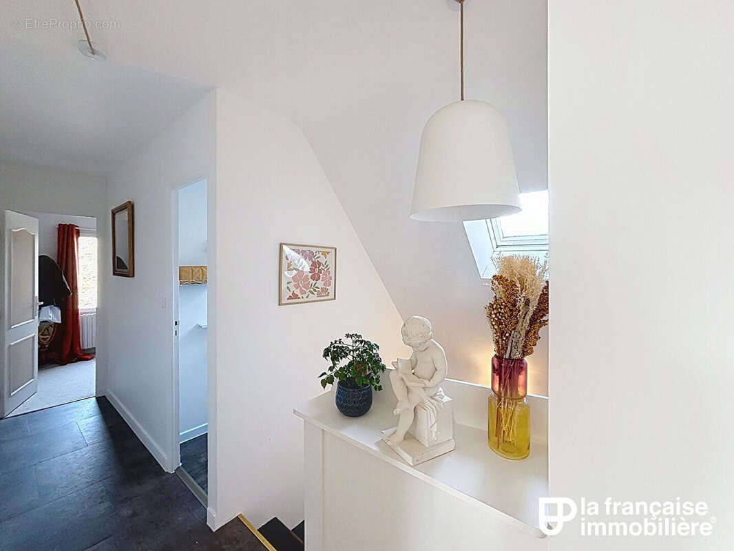 Maison à LE MINIHIC-SUR-RANCE