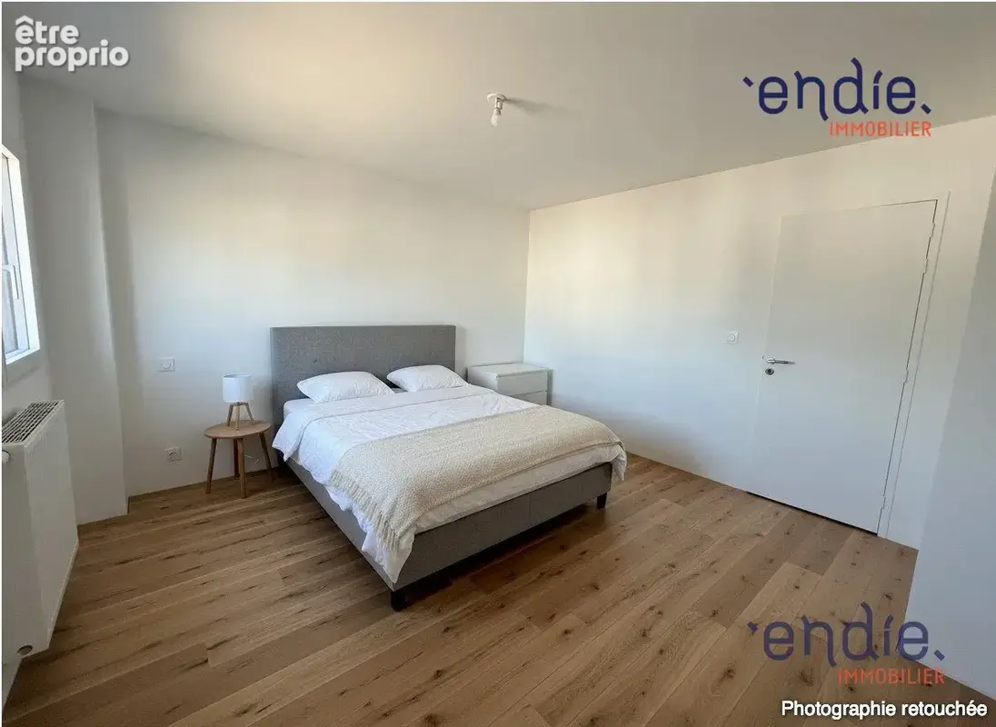 Maison 5 pièces 109 m² à vendre à Ploneour-Lanvern (29720) - photo 5