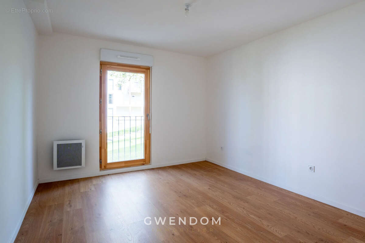 Appartement à TORCY