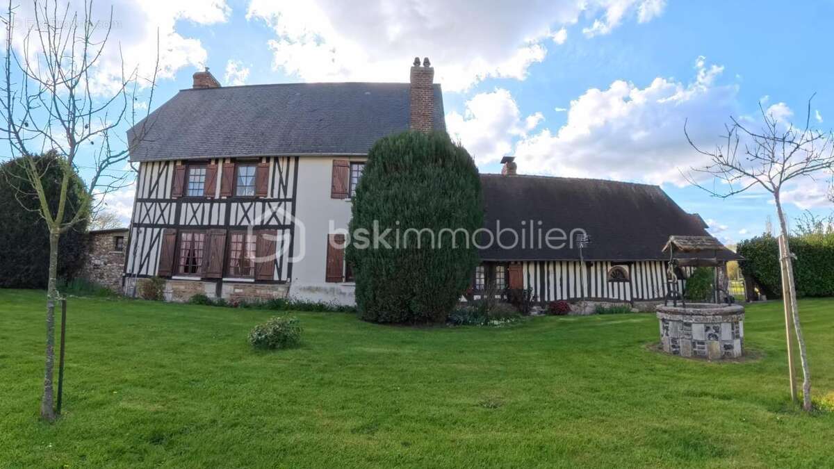 Maison à MONTFORT-SUR-RISLE