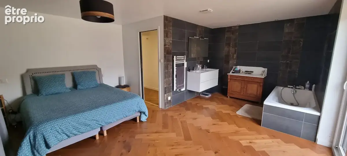 PLOURHAN, centre, bel appartement RDC à vendre - photo 5