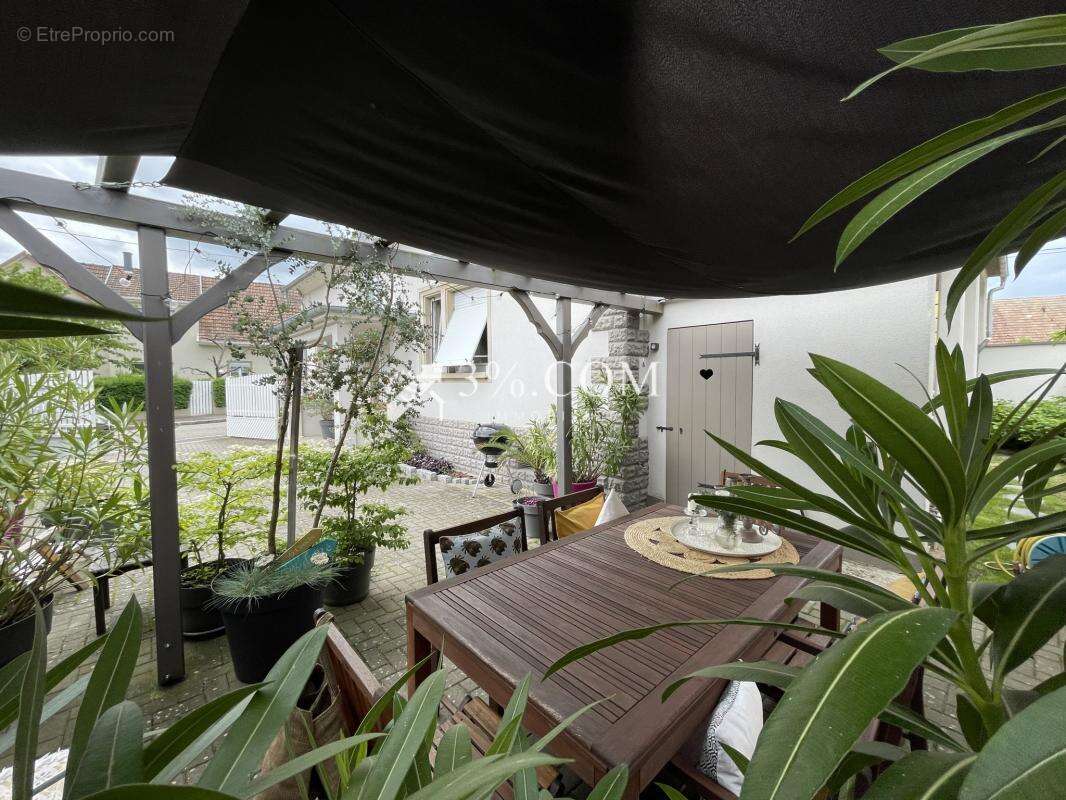 Maison à OBERHOFFEN-SUR-MODER