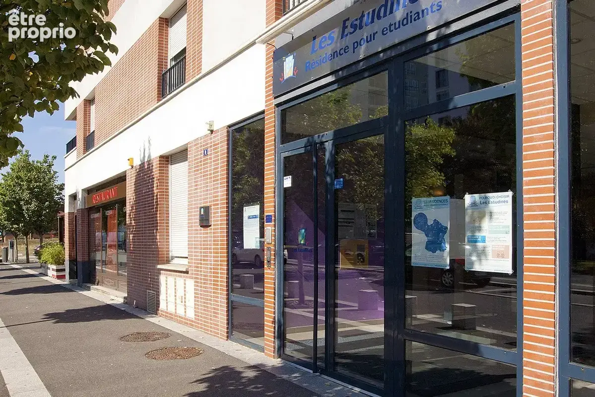 INVESTISSEMENT LOCATIF  Évry  Résidence Étudiante Les Estudines La Cathédrale - 5,01% de rentabilité - photo 8