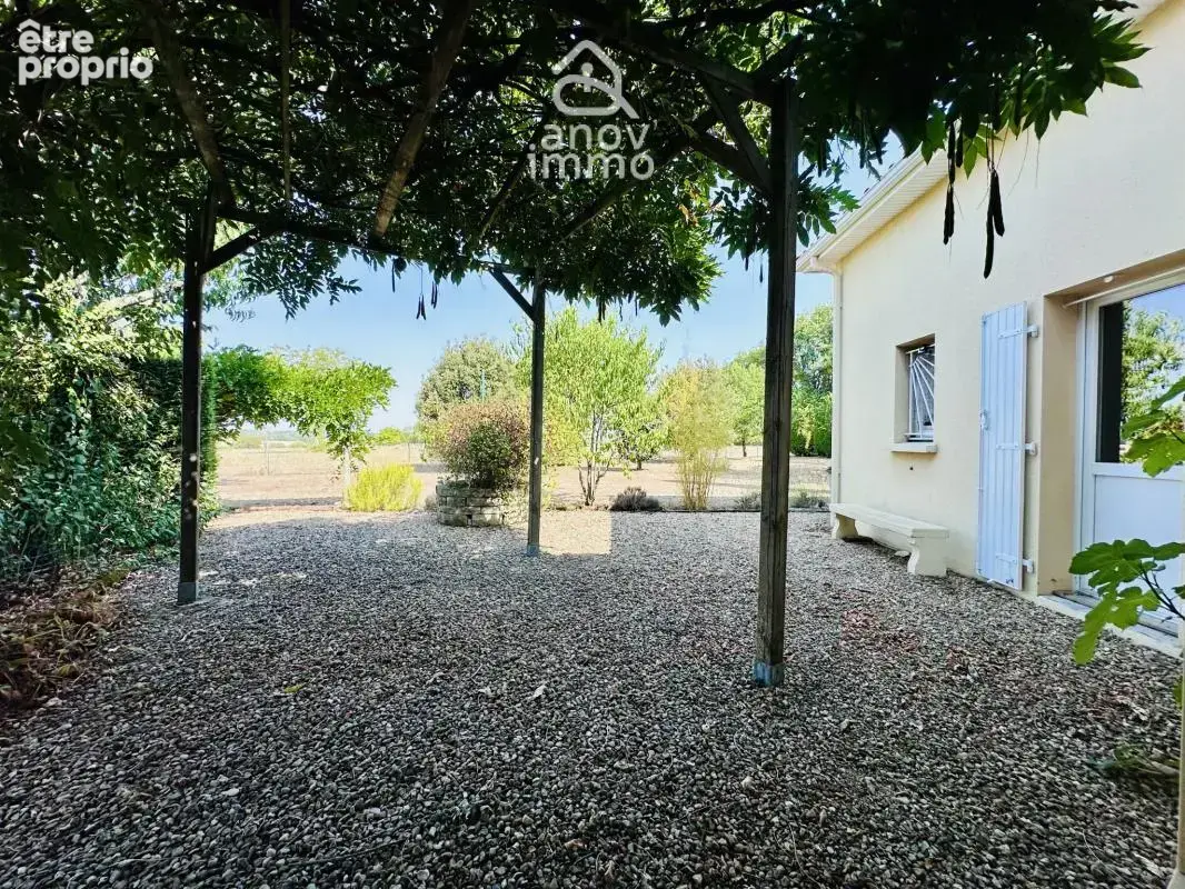 Garat   Maison d'architecte de plain-pied de 203,92 m2 avec - photo 17