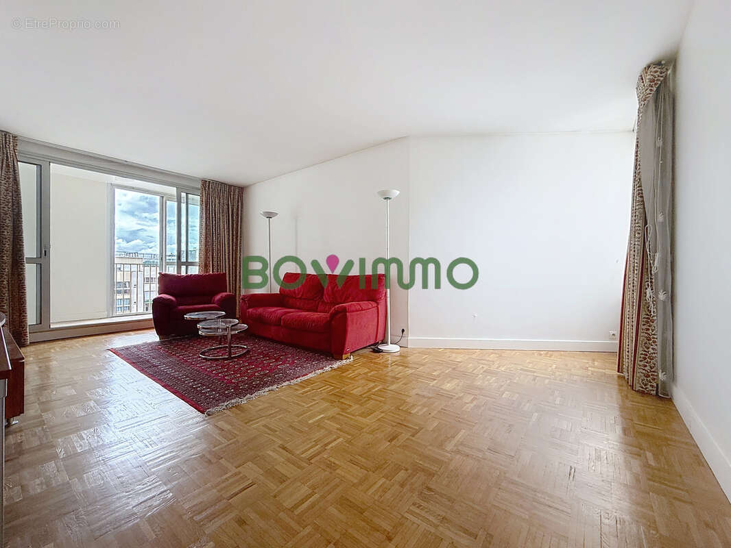 Appartement à PARIS-19E