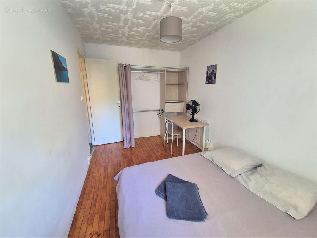 Achat Appartement T3 Grenoble – 3 Pièces de 48m² Traversant Est-Sud avec Séjour Lumineux, Cuisine moderne équipée et meublée & C - photo 8