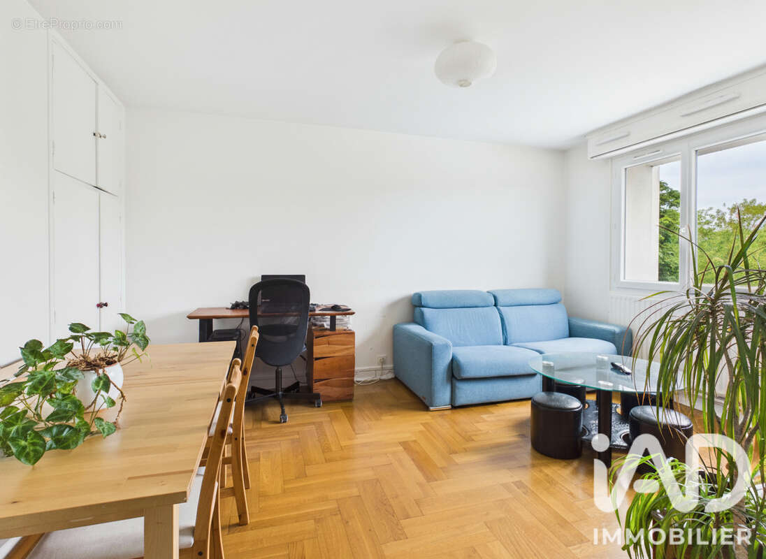 Appartement 56 m² à Maisons-Alfort  - photo 2