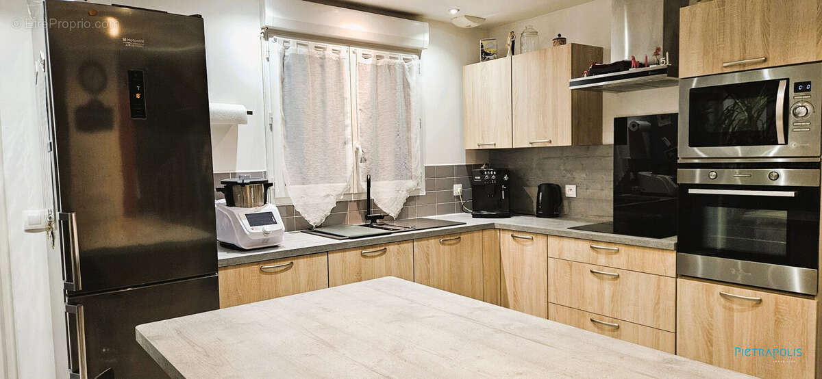 Maison à SAINT-QUENTIN-FALLAVIER