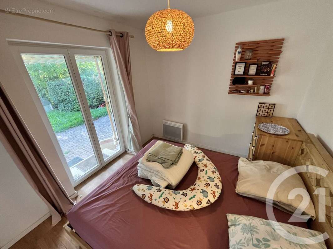 Maison à CHATEAUNEUF-VAL-DE-BARGIS