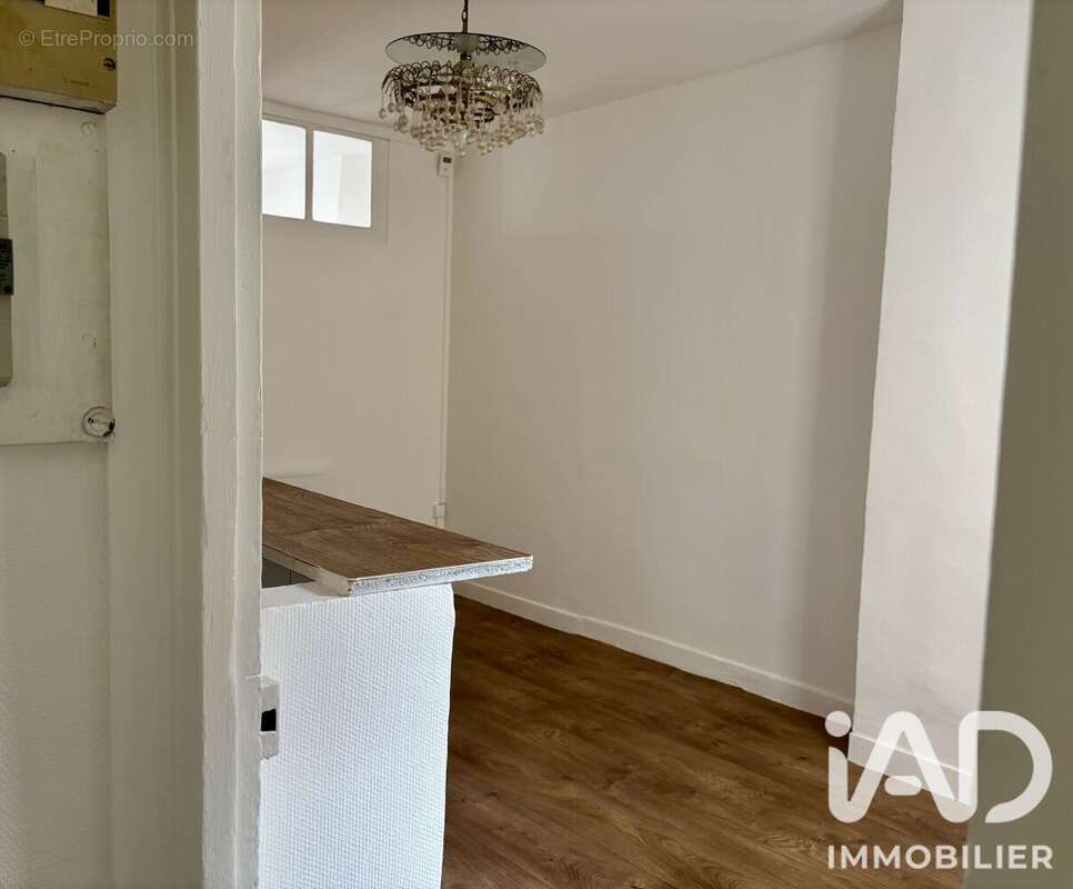 Photo 3 - Appartement à PARIS-18E