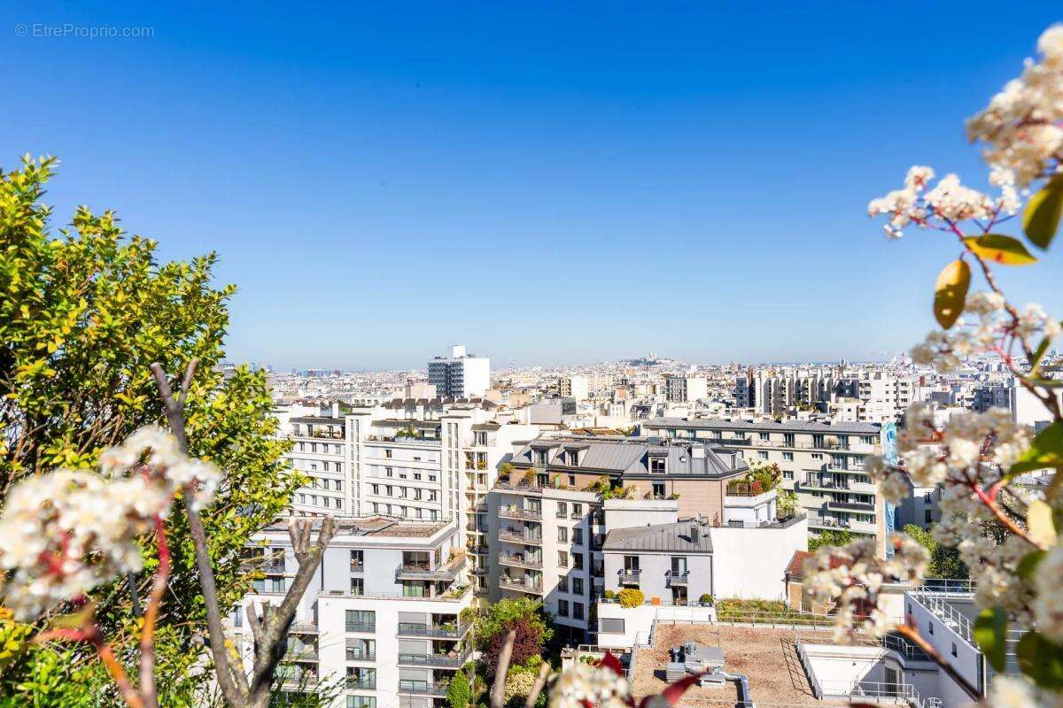 Appartement à PARIS-12E