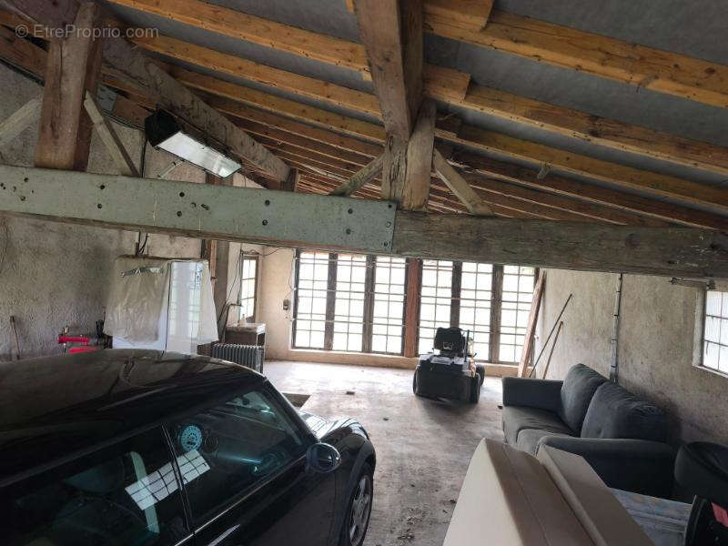 Maison à LABRUGUIERE