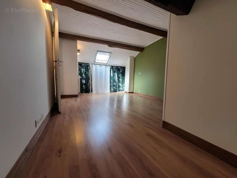 Maison à vendre 5 pièces LUSSANT (17) - photo 5