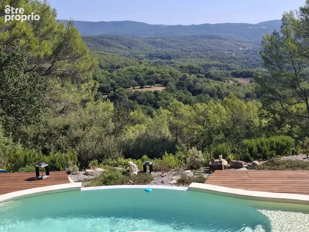 Villa avec vue panoramique, piscine et jardin à Sillans-la-Cascade - photo 3