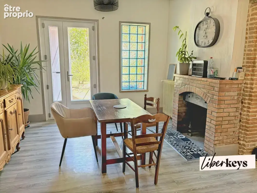 Maison familiale T5 de plain-pied rénovée avec garage et jardin - photo 2