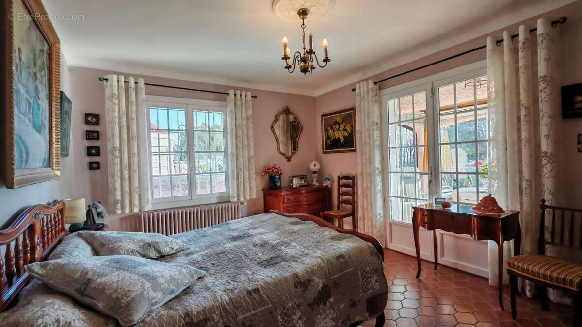 Maison à SAINT-RAPHAEL