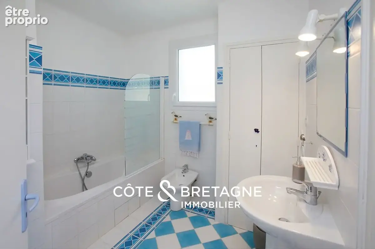 Saint-Quay-Portrieux   La Comtesse  Maison de caractère avec vue mer et piscine  Réf : 2026162 - photo 14