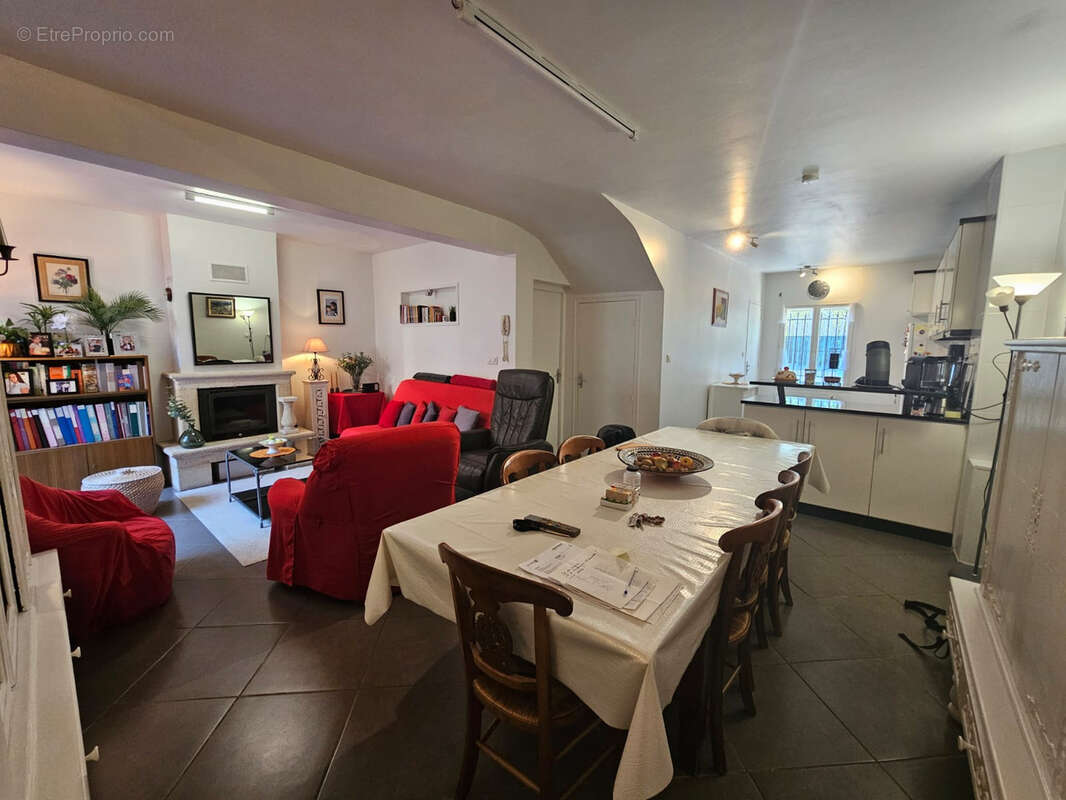 Bordeaux - Camille Godard - Charmante Maison T6 - 135 m2 avec cour - photo 3
