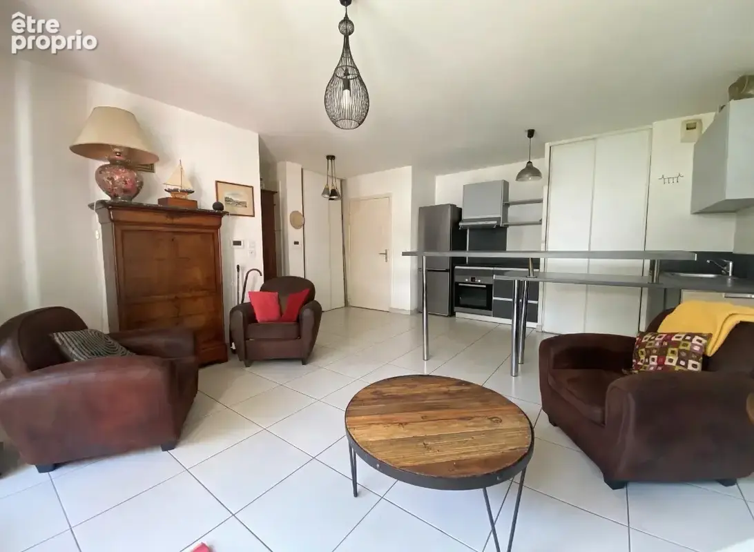 Superbe 3 pp de 57,82 m2 en rdj avec parking et cave - photo 5